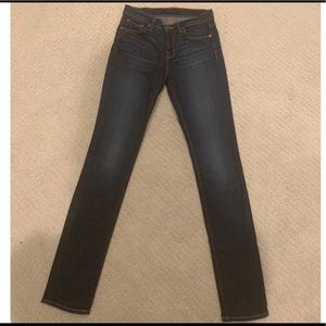 J BRAND 811 Mid-Rise Skinny Leg In Dark Vintage